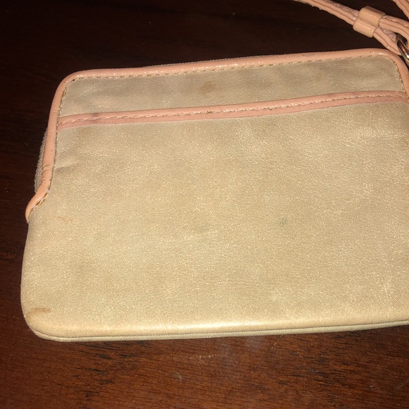 Coach Poppy White Pearl Shimmer Pink Zip Wristlet - Picture 5 of 6